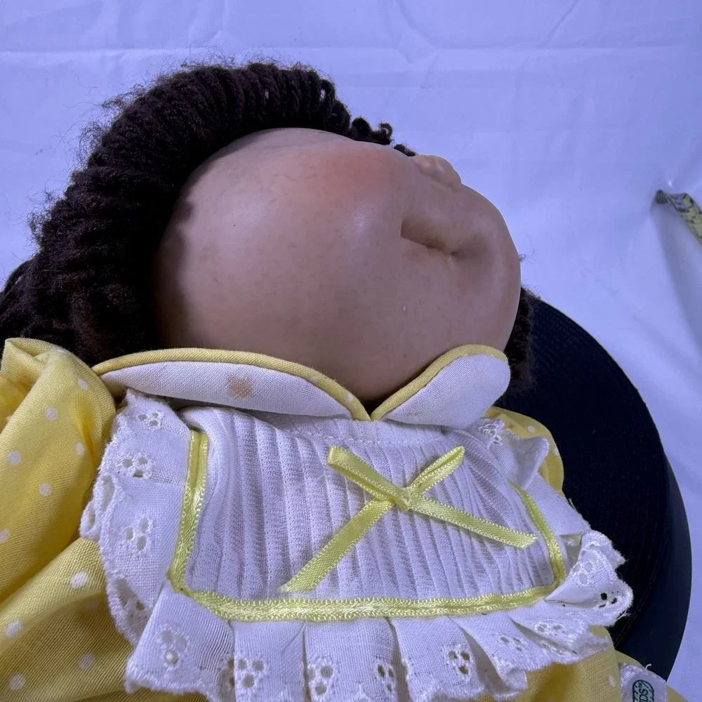 Vintage Cabbage Patch Kids Doll Xavier Roberts Signed Yarn Brown Hair Girl
